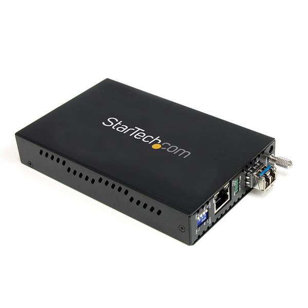 StarTech Gigabit Ethernet Single Mode LWL / Fiber Optic LC Media Converter 40 km - Media Converter - 1000Base-LX, 1000Base-SX, 1000Base-T - RJ-45 / LC Monomode - 1310 nm (ET1000S40LC2) - ET1000S40LC2