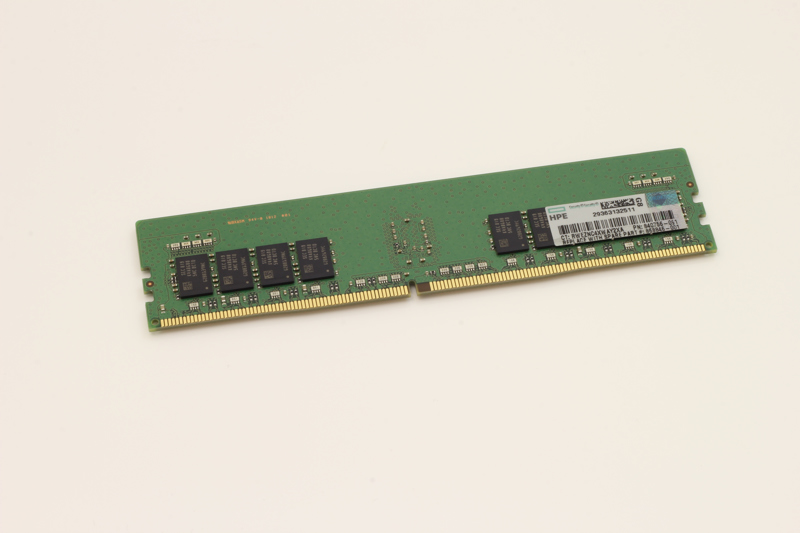 Mémoire HPE 16 Go DDR4-2666 MHz PC4-21300 ECC enregistrée