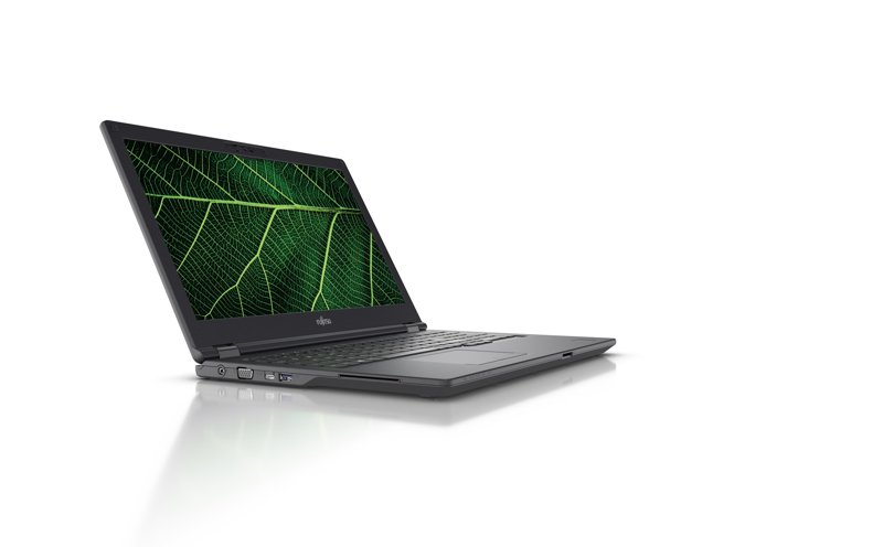 Fujitsu LIFEBOOK E5511 - Notebook - Core i5