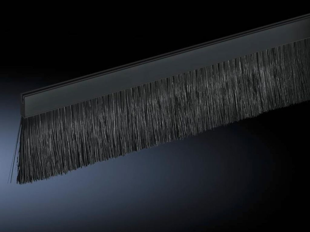 Barre de brosse Rittal pour le télénage et le branchement - 2 m de longueur
