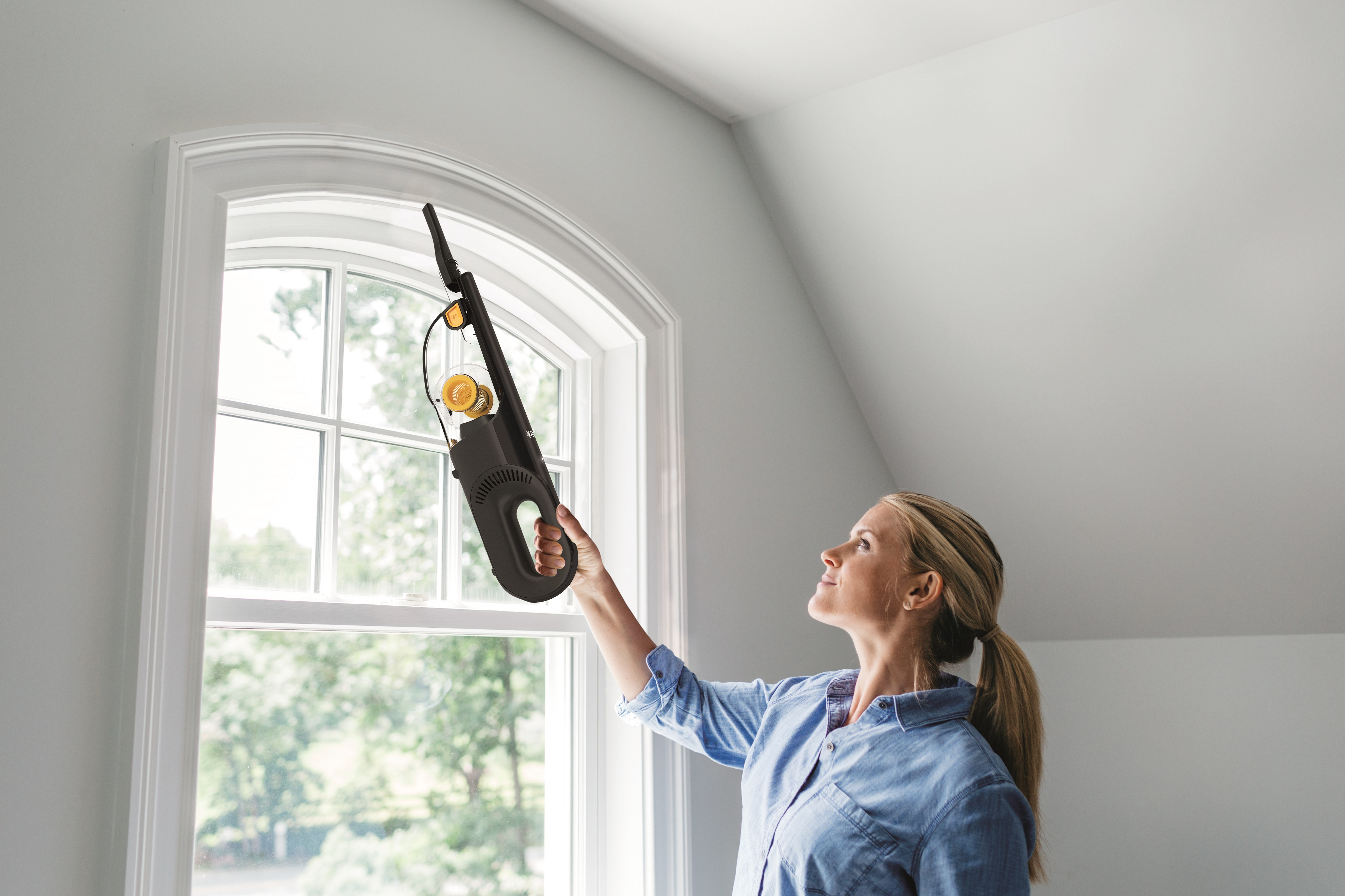 SharkNinja CH950EUT cordless handheld vacuum cleaner 0.45L