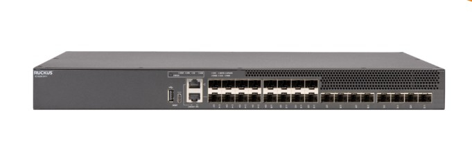 CommScope Ruckus ICX 8200-24FX - Switch