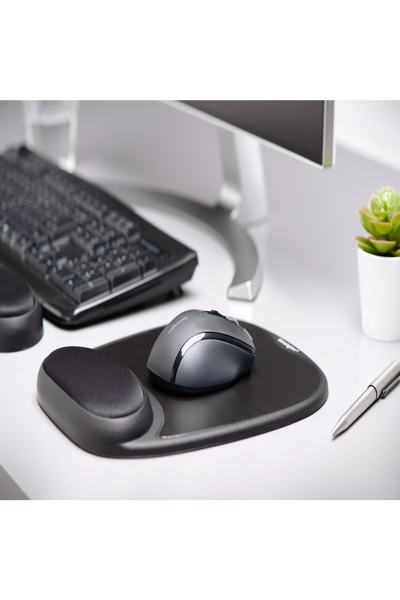 Kensington Gel Mouse Rest - Mouse pad with wrist pillow - 62386