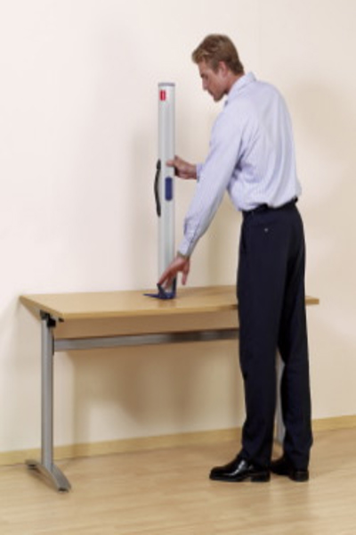 Kensington Portable Desktop Projection Screen 1040 x750mm - Manual - 125 cm (49.2") - 104 cm - 75 cm - 4:3 - Grey - 1901954