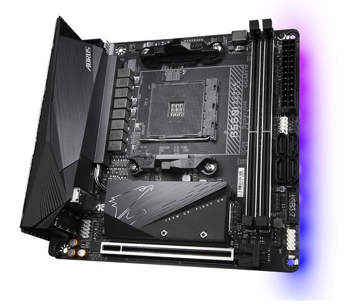Gigabyte B550I AORUS PRO AX - AMD Ryzen - Socket AM4 - B550 I AORUS PRO AX