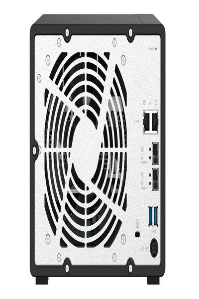 QNAP TS-932PX-4G/16TB-SG-IW NAS de bureau 4 baies 4 x 4 To - NAS