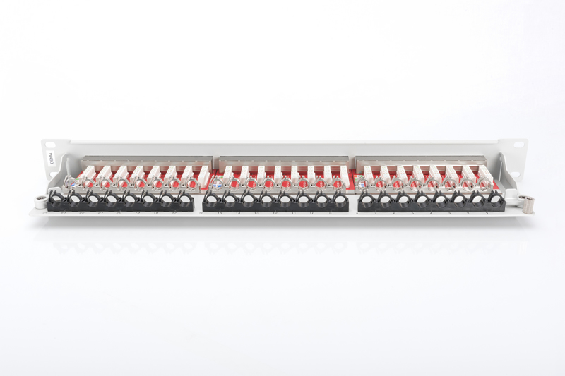 DIGITUS CAT6A patchpanel 24-portar - DN-91624S-EA