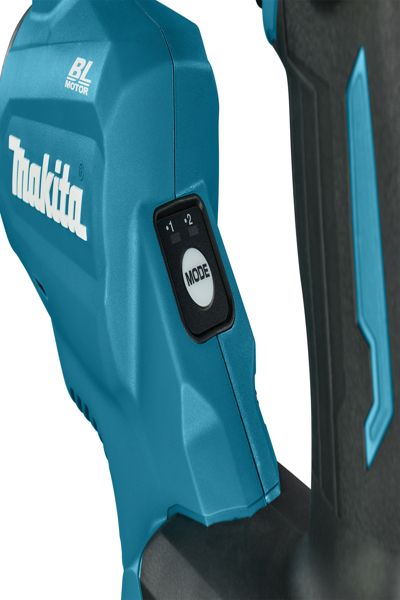 Makita VR003G Cordless Concrete Vibrator 40V XGT with rod - VR003GZ