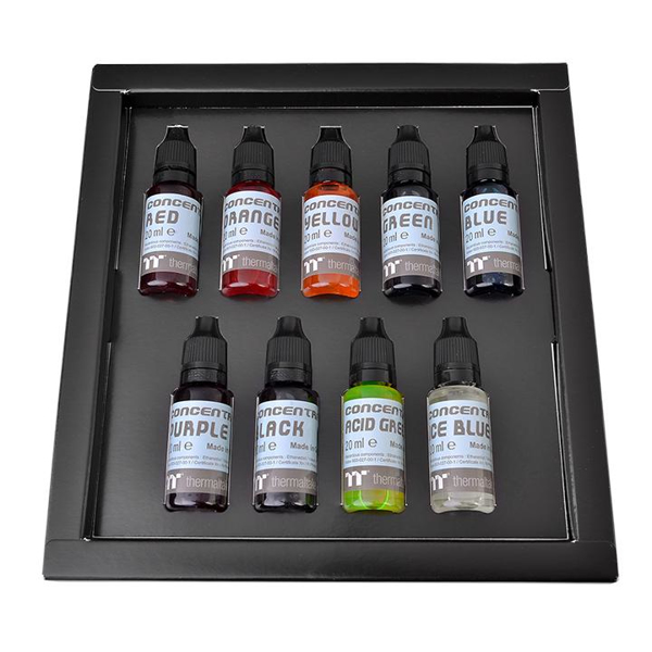 TT Premium Concentrate - Liquid Cooling System Coolant Kit - CL-W221-OS00SW-A