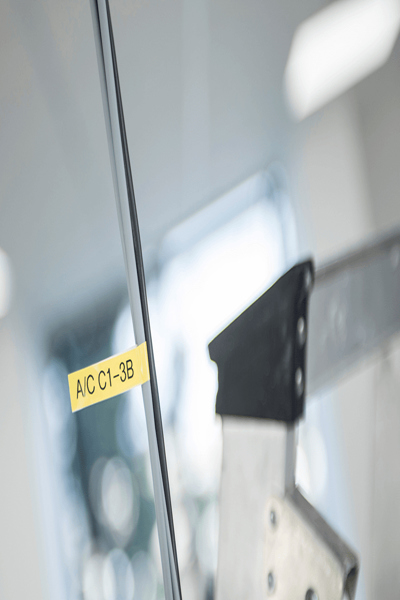 BROTHER PT-E110 Etikettskrivare 180x180 DPI QWERTY - PTE110F1