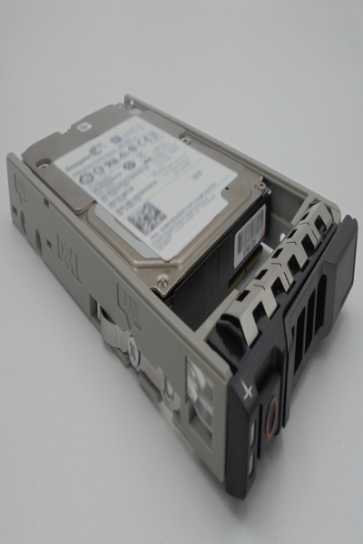 Origin Storage 1.2TB 10K 2.5in PE 13G Series - DELL-1200SAS/10-S16