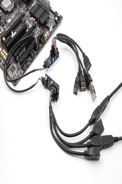 Delock 8-Port Internal USB 2.0 Expansion Hub - 61072
