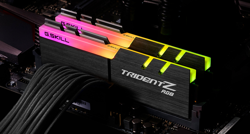 G.Skill Trident Z RGB F4-3600C18D-32GTZR - 32 GB - F4-3600C18D-32GTZR