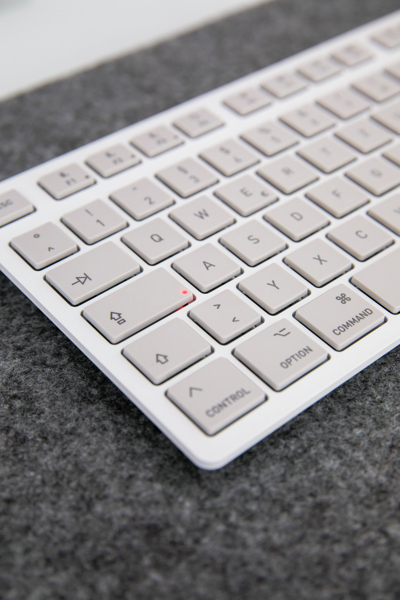 Cherry TAS KW 7100 MINI BT FOR MAC Wireless DE-Layout weiÃŸ - JK-7110DE-25