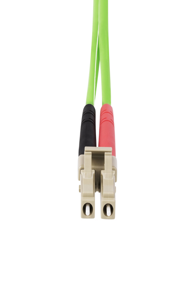 StarTech.com 25m (82ft) LC to LC (UPC) OM5 Multimode Fiber Optic Cable, 50/125µm Duplex LOMMF Zipcord, VCSEL, 40G/100G, Bend Insensitive, Low Insertion Loss, LSZH Fiber Patch Cord - LCLCL-25M-OM5-FIBER