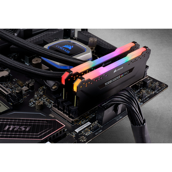 Corsair Vengeance RGB PRO - DDR4 - CMW16GX4M2D3600C18