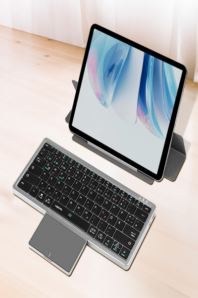 LogiLink Multi-Device-Tastatur BT 5.1 m. Trackpad - ID0214