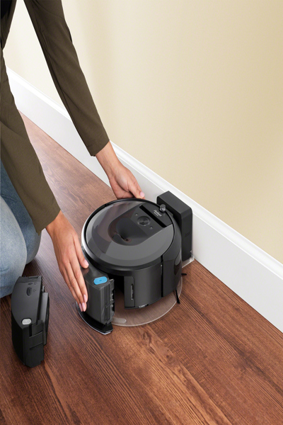 iRobot Combo i8+ Bagless Robot Vacuum - I857840