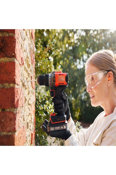 Black & Decker BCD383D1XC-QW, Pistol grip drill, Orange, 1.3 cm, Battery, 2 Ah, 18 V - BCD383D1XC-QW