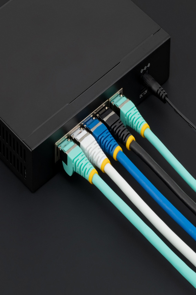 StarTech.com 3m CAT6a Ethernet Cable - NLWH-3M-CAT6A-PATCH