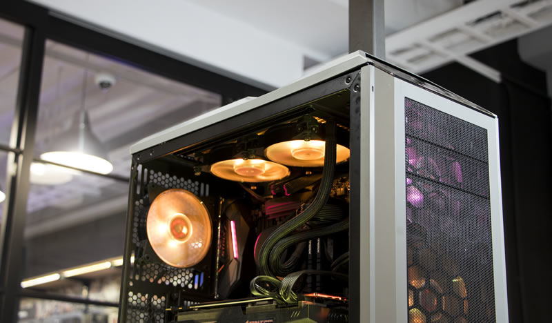 Cooler Master RGB Fan LED Controller - MFY-RCSN-NNUDK-R1