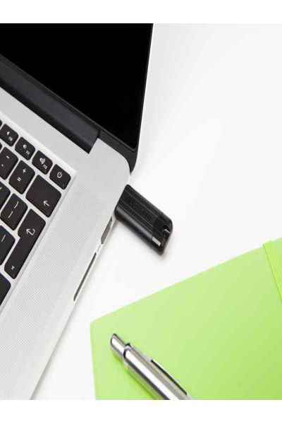 Verbatim Store 'n' Go Pin Stripe USB Drive - 49318