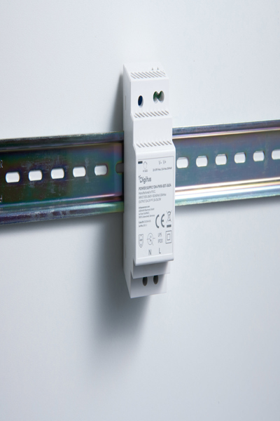 DIGITUS 24V / 1.5A / 36W Step-Shape DIN-Rail power supply unit (Slim, Class II) - DN-PWR-SST-3624