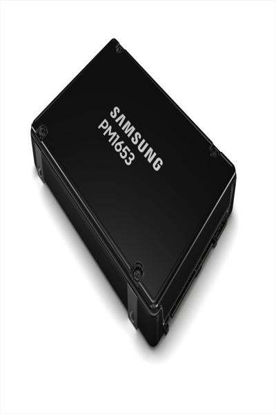 Samsung PM1653 MZILG7T6HBLA - SSD