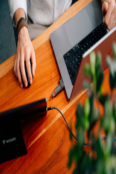 Verbatim USB 3.2 Stick Dual QuickStick - Memory-Stick - 128 GB - 32040