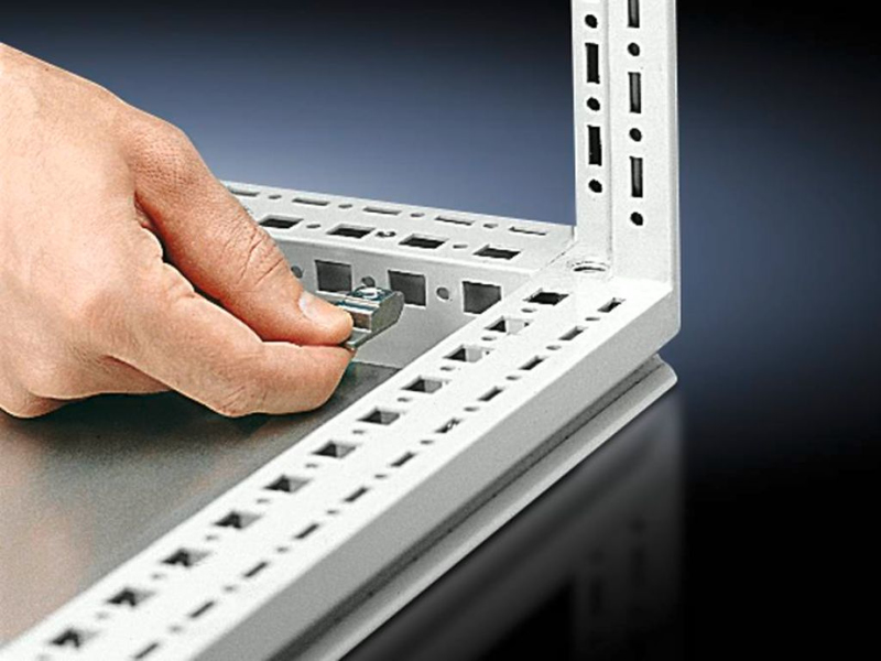 Rittal M8 - Förspänningsmutter för stativ (Packa med 50) - 4162000