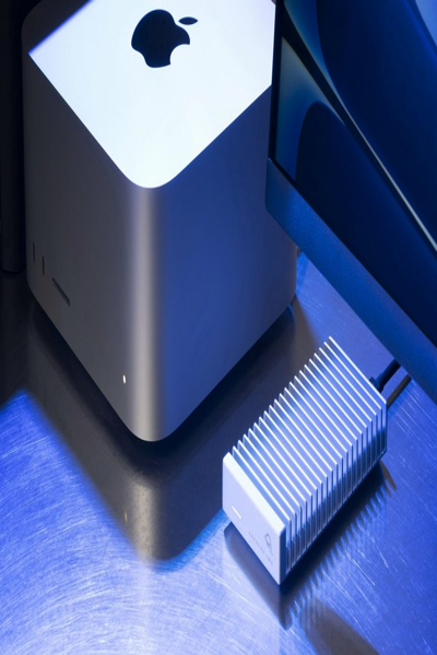 OWC Express 1M2 2TB external SSD - OWCUS4EXP1MT02