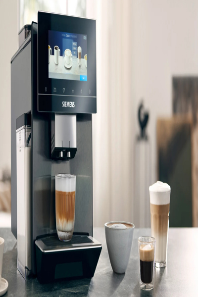 Siemens EQ900 2.3L black espresso machine - TQ907R05