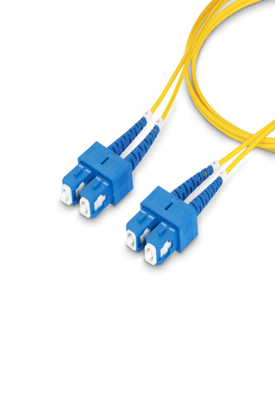 StarTech.com 5m (16.4ft) SC to SC (UPC) OS2 Single Mode Duplex Fiber Optic Cable, 9/125µm, Laser Optimized, 40G/100G Zipcord, Bend Insensitive, Low Insertion Loss - SMDOS2SCSC5M