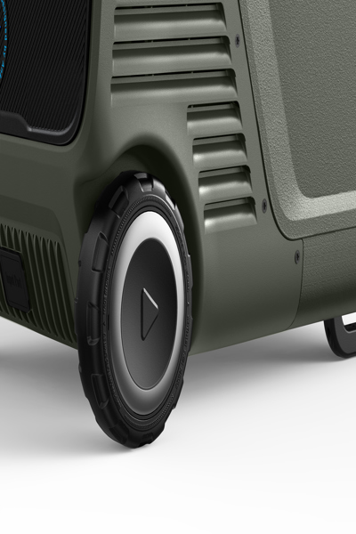 Anker EverFrost cooler box with battery, 40L, black - A17A13M2+A17B0011