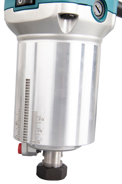 Makita RT0702C Hand router - RT0702C