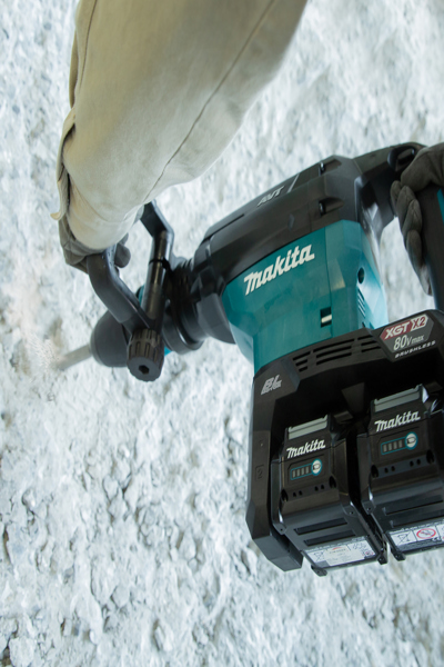 Makita HM002GZ03 Marteau à percussion SDS-Max 1900 J 103 dB