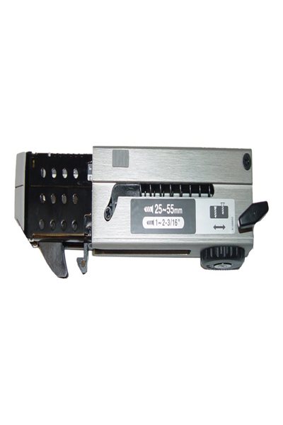Makita 195184-8 Fixation à vis du chargeur