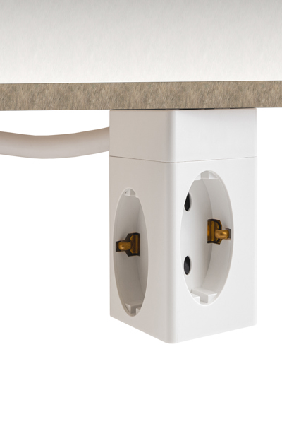 Delock Grenuttag - med barnsäkert lås, PD 3.0-laddare 20W - 11502