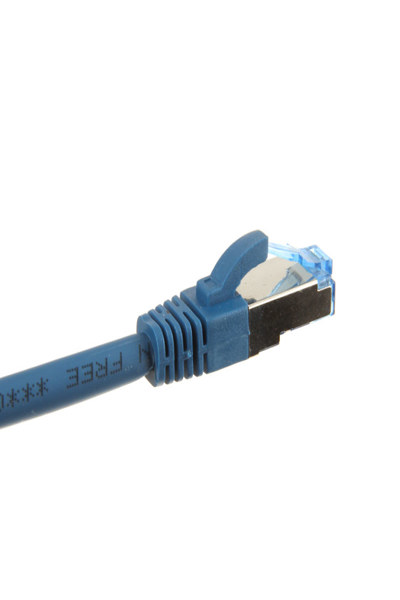 Câble patch en ligne S/FTP PiMF Cat.6A sans halogène 500 MHz bleu 1,5 m