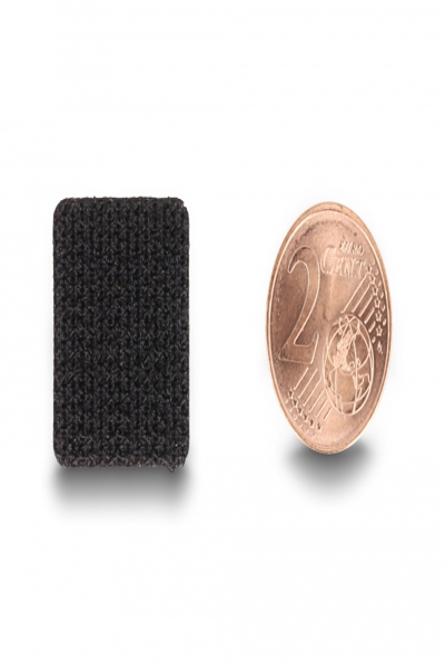 Delock Hook-and-loop dots - square - self-adhesive - 64 pieces black - Black - 20 mm - 64 pc(s) - Polybag - 19096