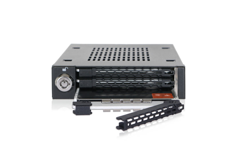 ICY Dock ToughArmor - MB993SK-B - 3x 2.5" SATA hard disk and SSD - MB993SK-B