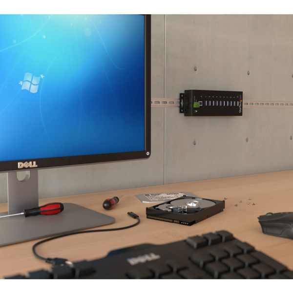 StarTech.com 10 Port USB 3.0 Hub - ST1030USBM