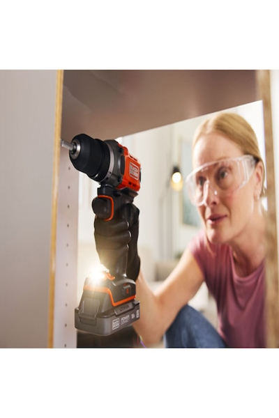 Black & Decker BCD382D1XC-QW, pistol grip drill, orange, 1.3 cm, 45 N?m, battery, 2 Ah