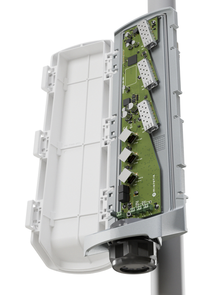 MikroTik GPERx6 CSS606-1G-2Gi-3S+Out 3x SFP+ outdoor - Switch - Fiber Optic - CSS606-1G-2GI-3S+OUT