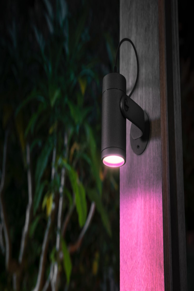 Philips Hue Lily 1741430P7 Smart LED Spotlight - 915005629701