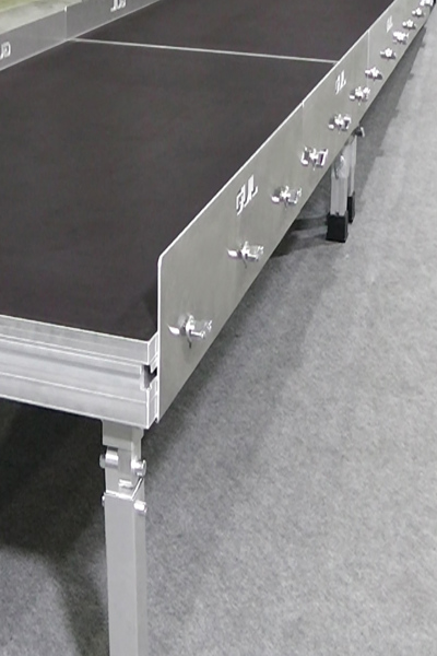 Guil BTA-01 - Barrière de sécurité en aluminium adaptée à tous les éléments de scène à des hauteurs supérieures