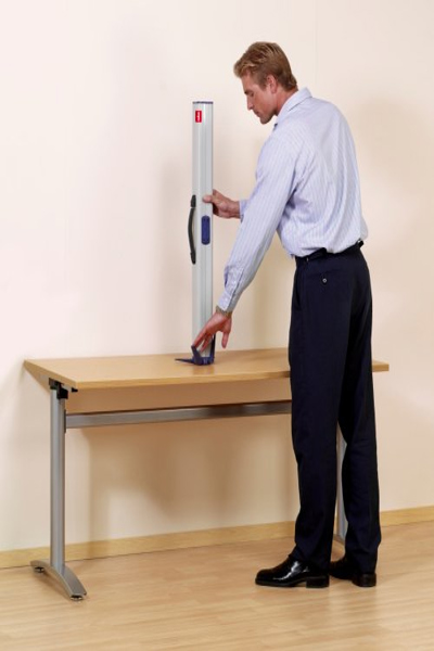 Kensington Portable Desktop Projection Screen 1040 x750mm - Manual - 125 cm (49.2") - 104 cm - 75 cm - 4:3 - Grey - 1901954