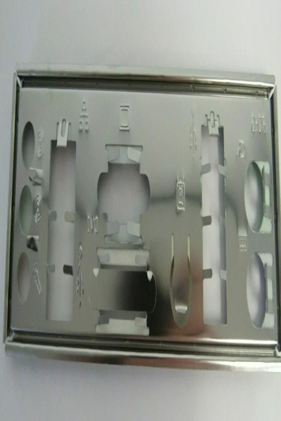 Blindage E/S Supermicro MCP-260-00014-0N gris
