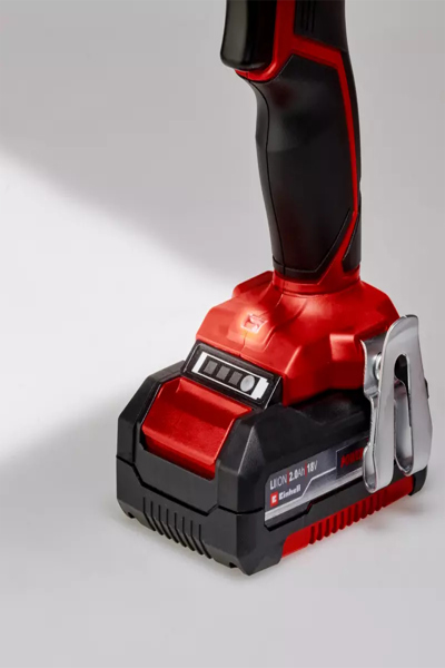 Perceuse-visseuse à percussion sans fil Einhell TE-CD 18/2 Li-i+64 - 2 x 2,0 Ah
