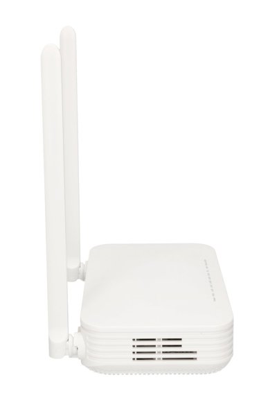 Huawei EG8145X6 GPON ONT : avec Wi-Fi 6 (4 GE + 1 POTS + 1 x USB)